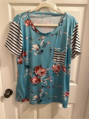 Blue Floral & Striped Pocket Women’s Tee